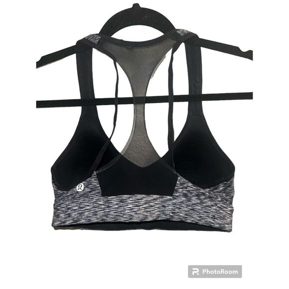 ✨Lululemon Speed Up Heather Grey Sz 4 Bra✨ - Picture 4 of 6